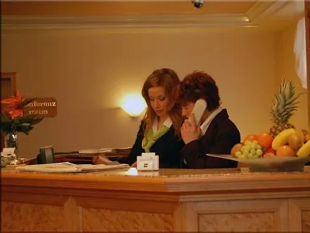 ***  Kleefelder Hof Hotel Hannover Germany
